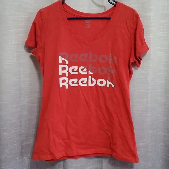 REEBOK TSHIRT - Picture 1 of 6